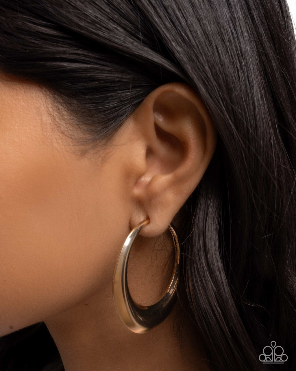 Paparazzi - Circular Circumstance - Gold - Hoops