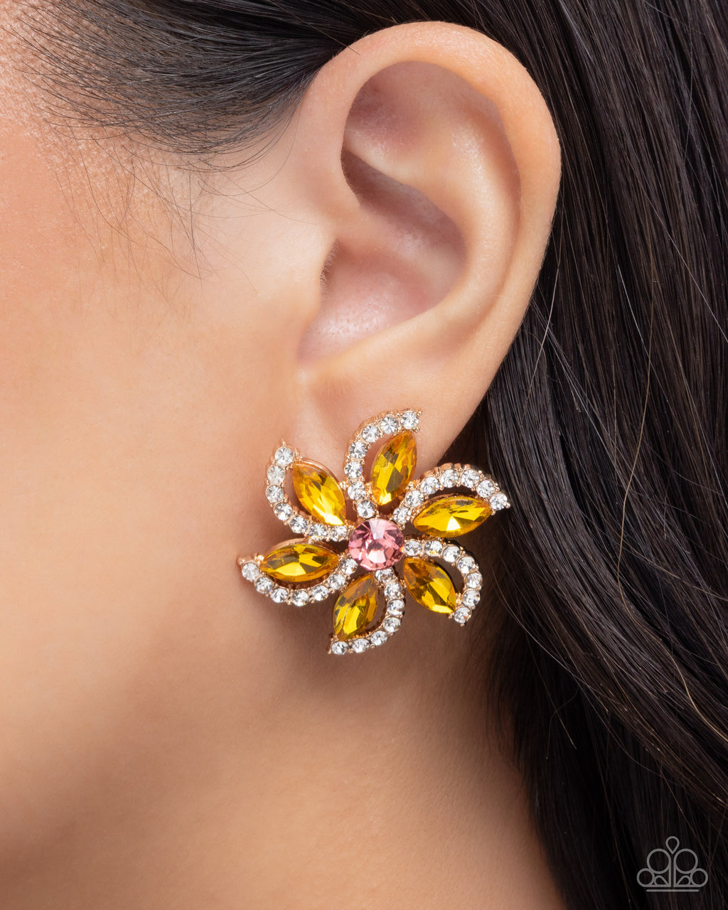 Paparazzi Accessories - Blooming Belief - Multi- Paparazzi Accessories