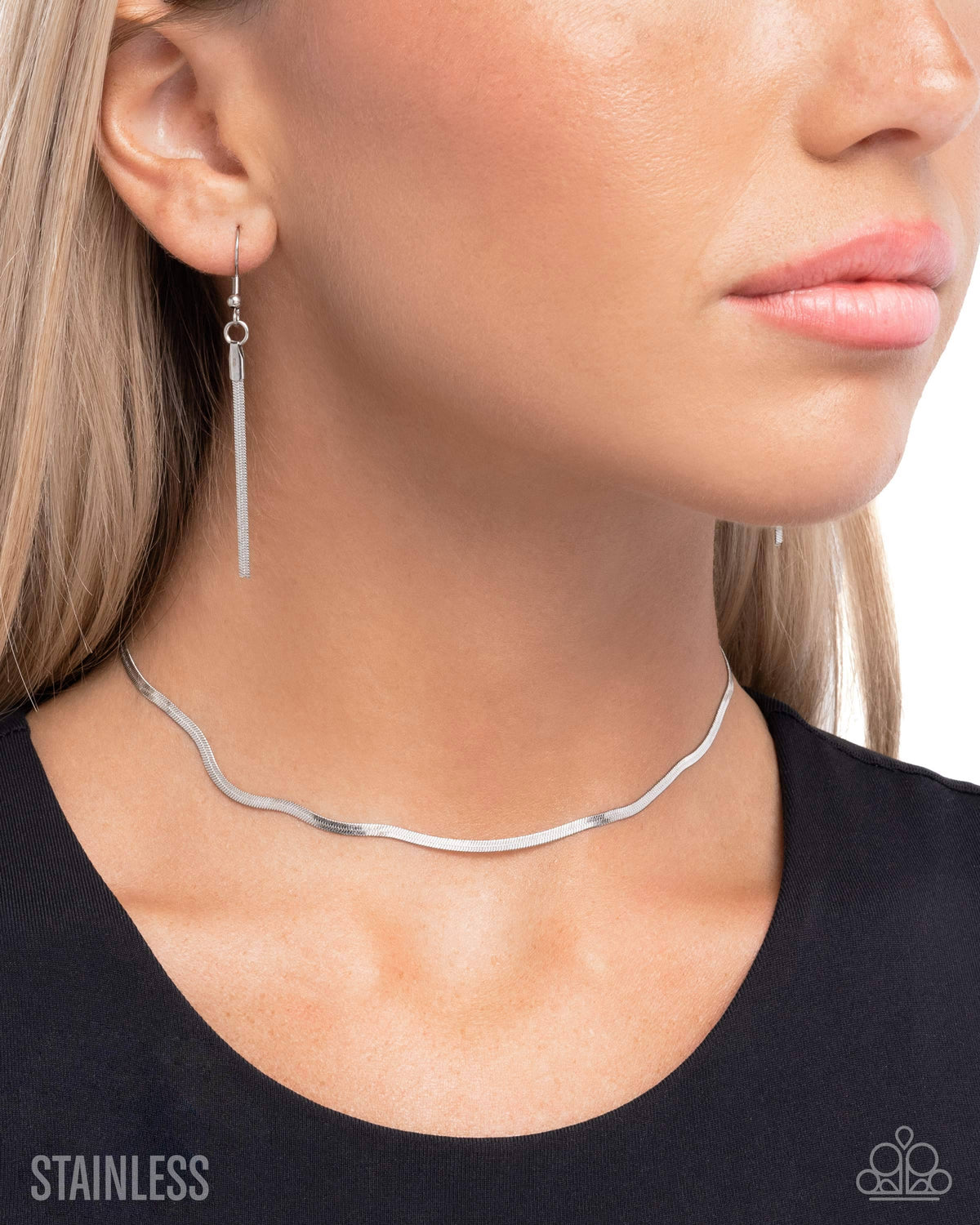 Paparazzi Accessories - Illusive Industry - Silver - Stainless