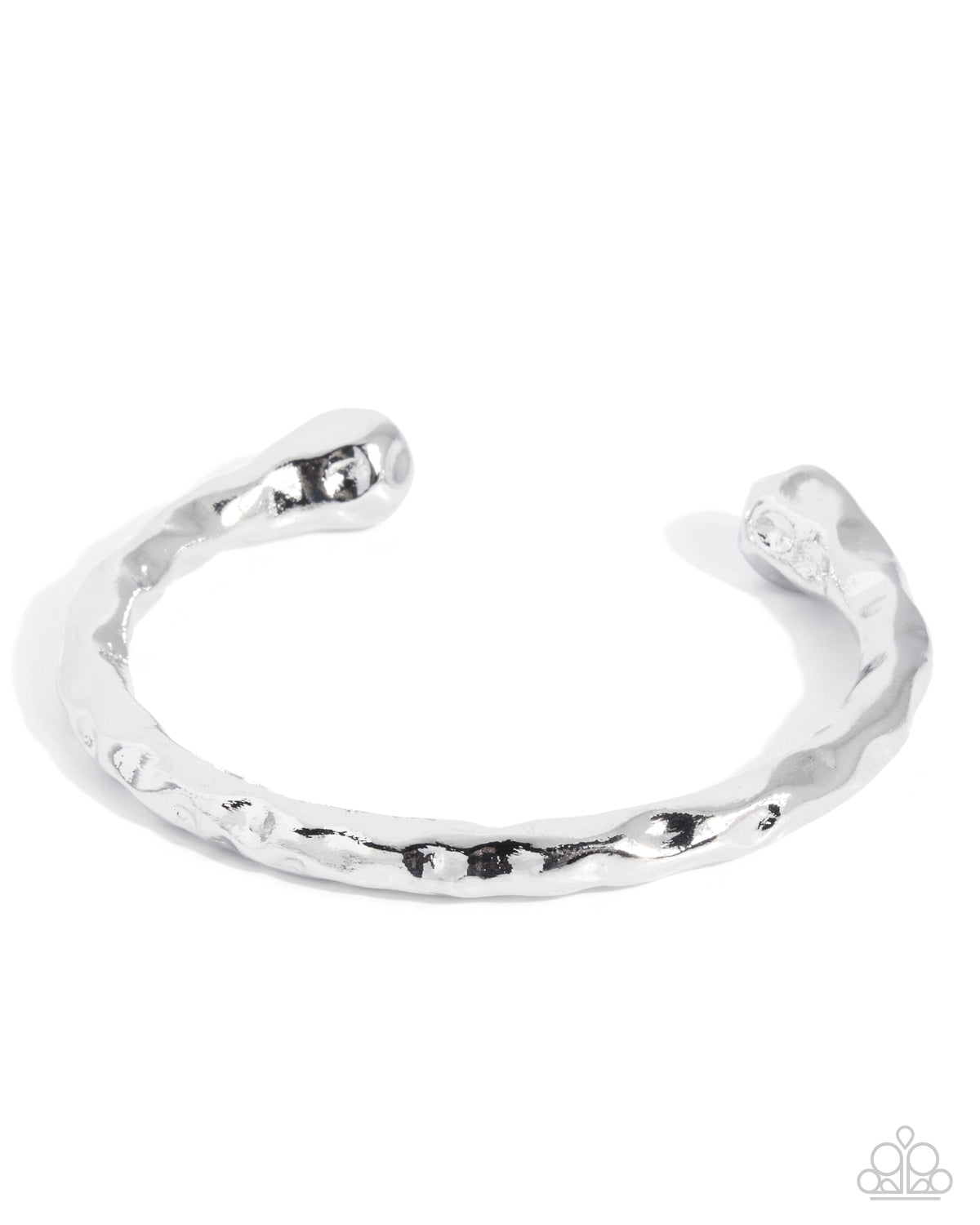 Paparazzi Accessories - Hammered Haul - Silver - Paparazzi Accessories