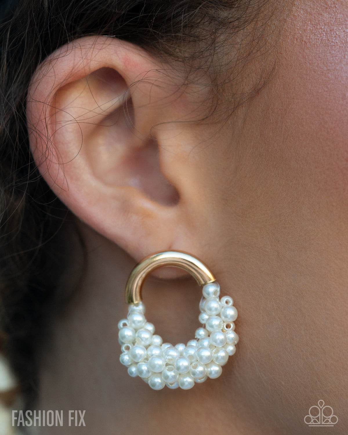 Paparazzi Accessories - Elizabethan Elegance - Gold - Paparazzi Accessories